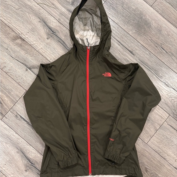 The NorthFace Hyvent Rain / Wind Jacket - Picture 1 of 7